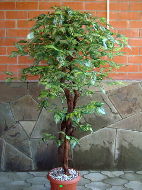 Искусственное дерево